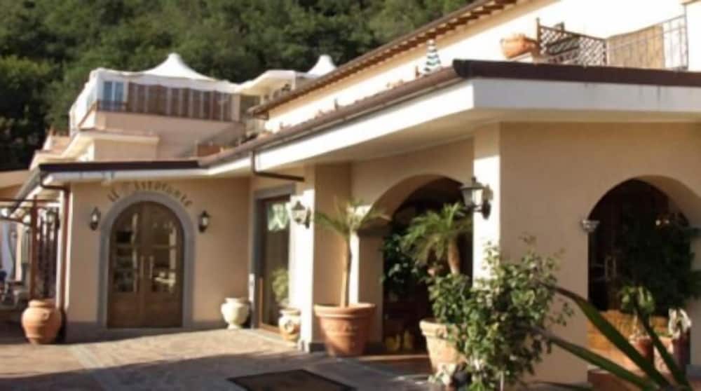 Hotel Villa Degli Angeli 3/57