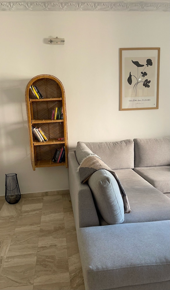 Thelesi Apartments 31/50