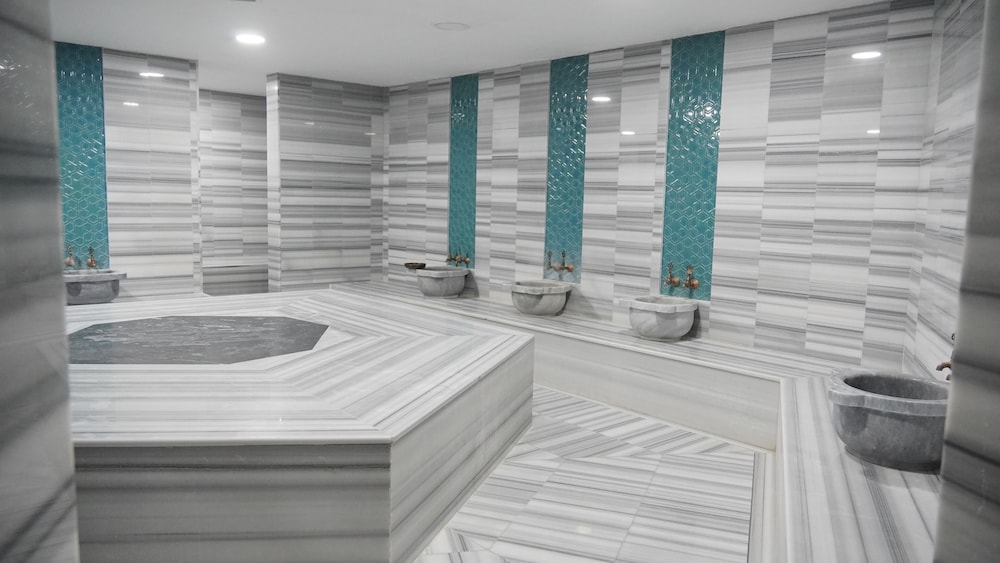 Ramada Plaza By Wyndham Batman 23/50