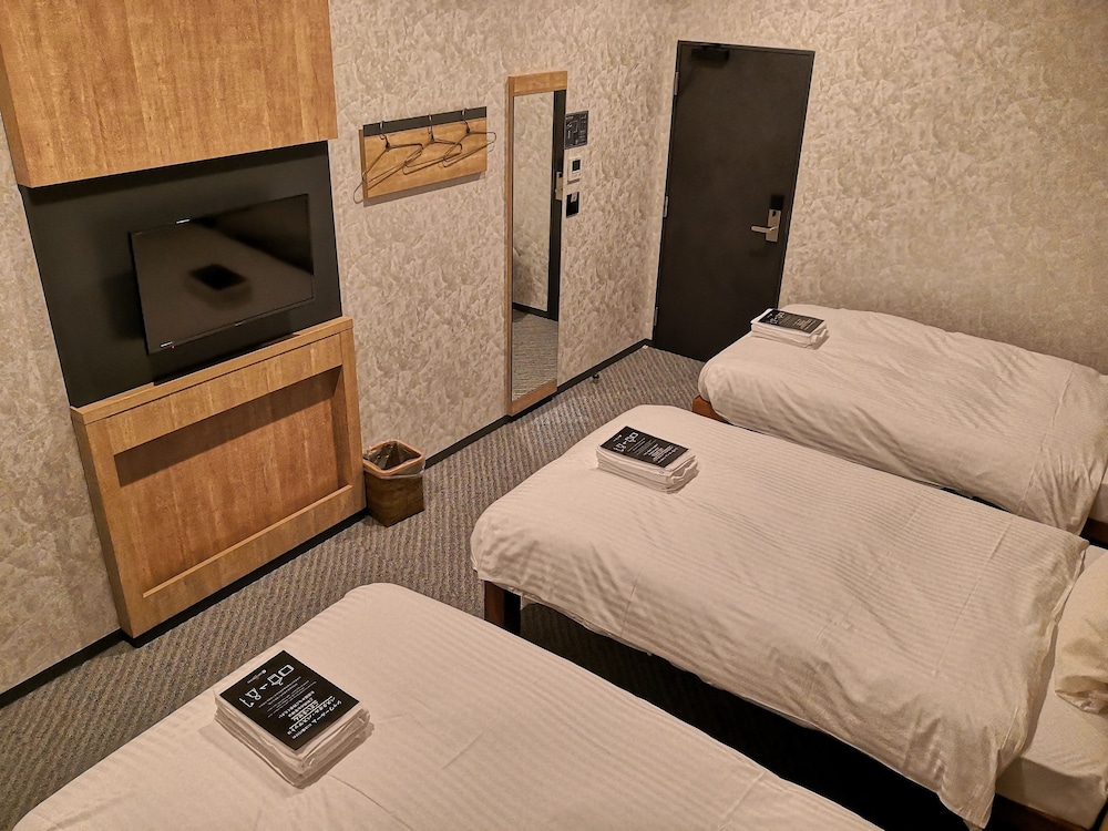 Eight Point Inn Kanazawa 12/42