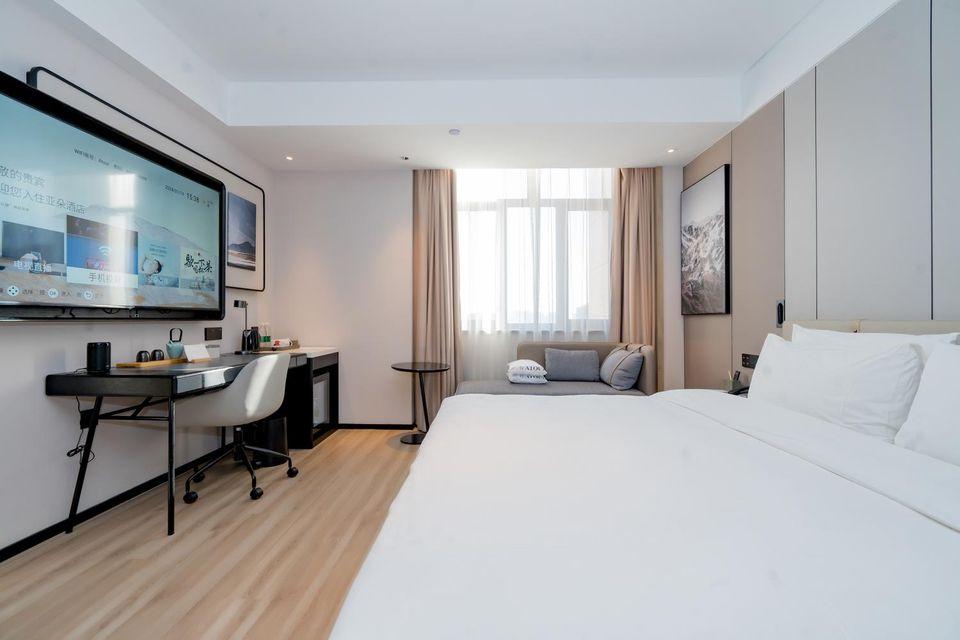 Room, Double Bed