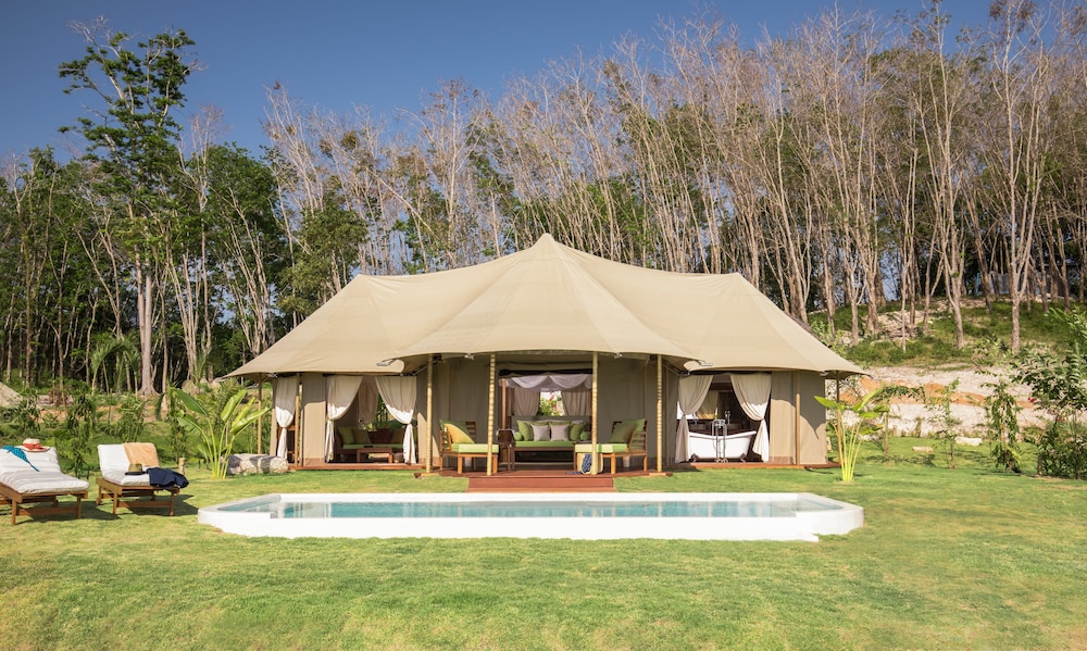 9 Hornbills Tented Camp 46/50