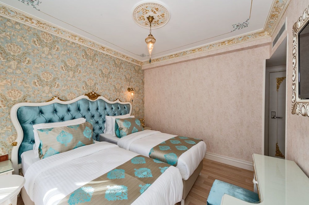 Hotel 1453 24/60