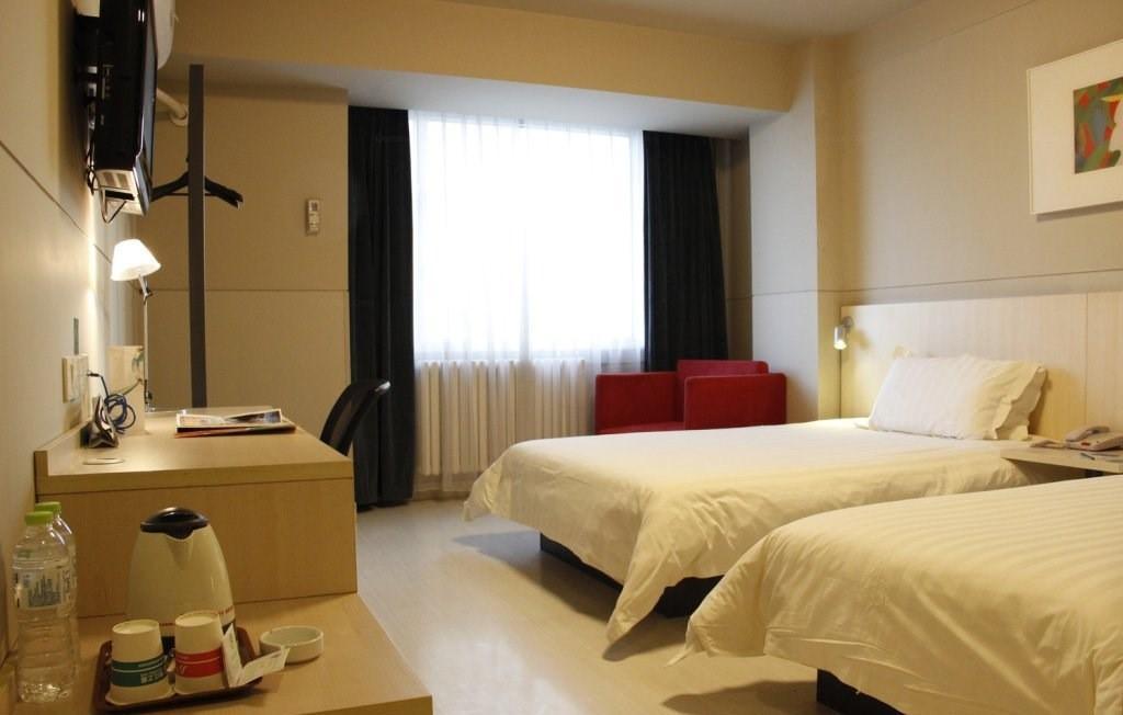 Jinjiang Inn (Beijing Jiuxianqiao Electronic Shopping Mall) 20/40