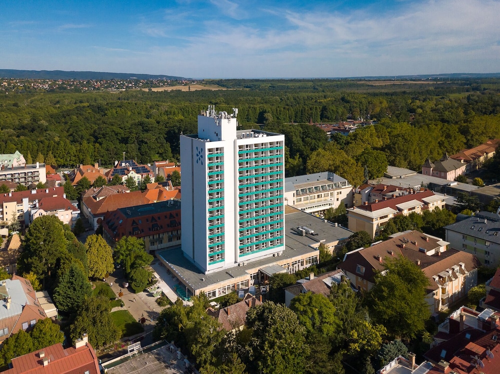 Hunguest Hotel Panorama 1/24