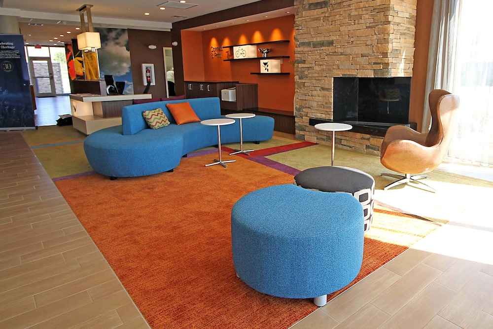 Fairfield Inn Suites London 26/35