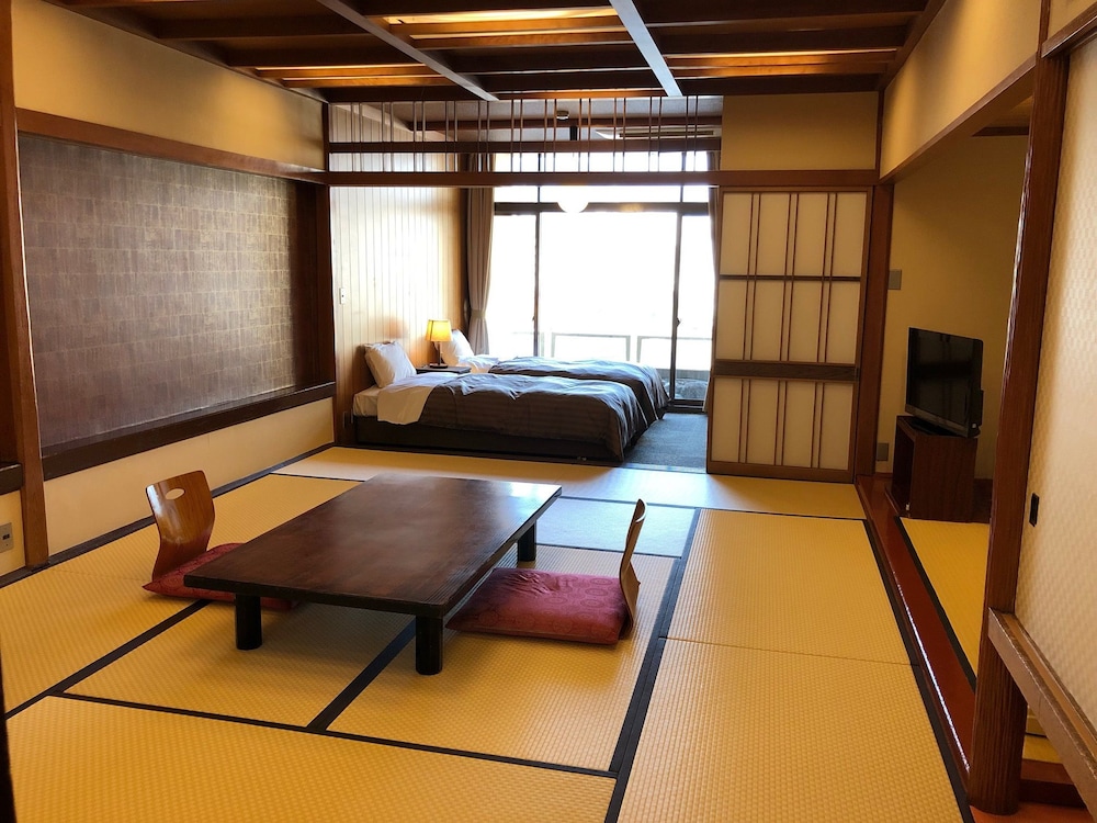Atami Kinjokan 26/43