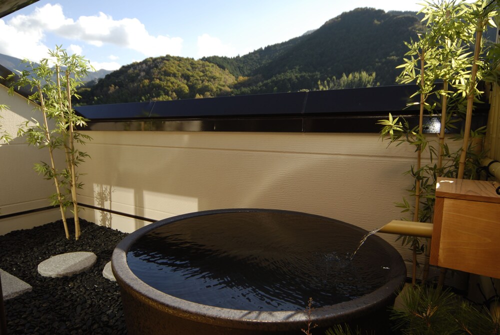 AWA Nishi-Izu 27/36