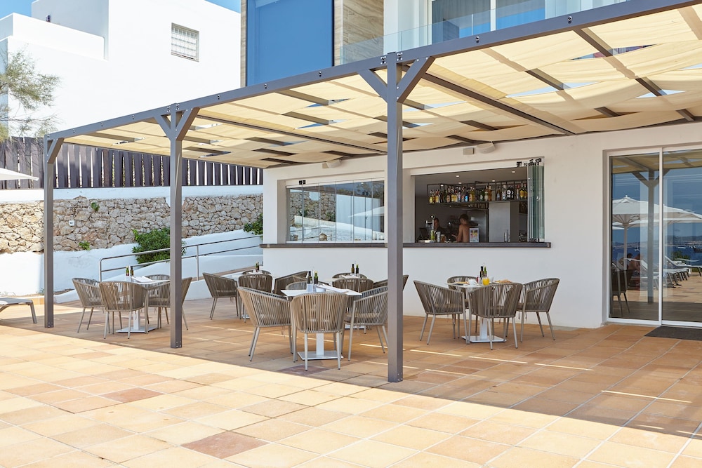 Sol Bahia Ibiza Suites 25/41