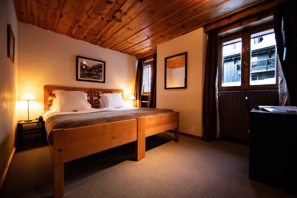 Hotel La Savoyarde 6/47