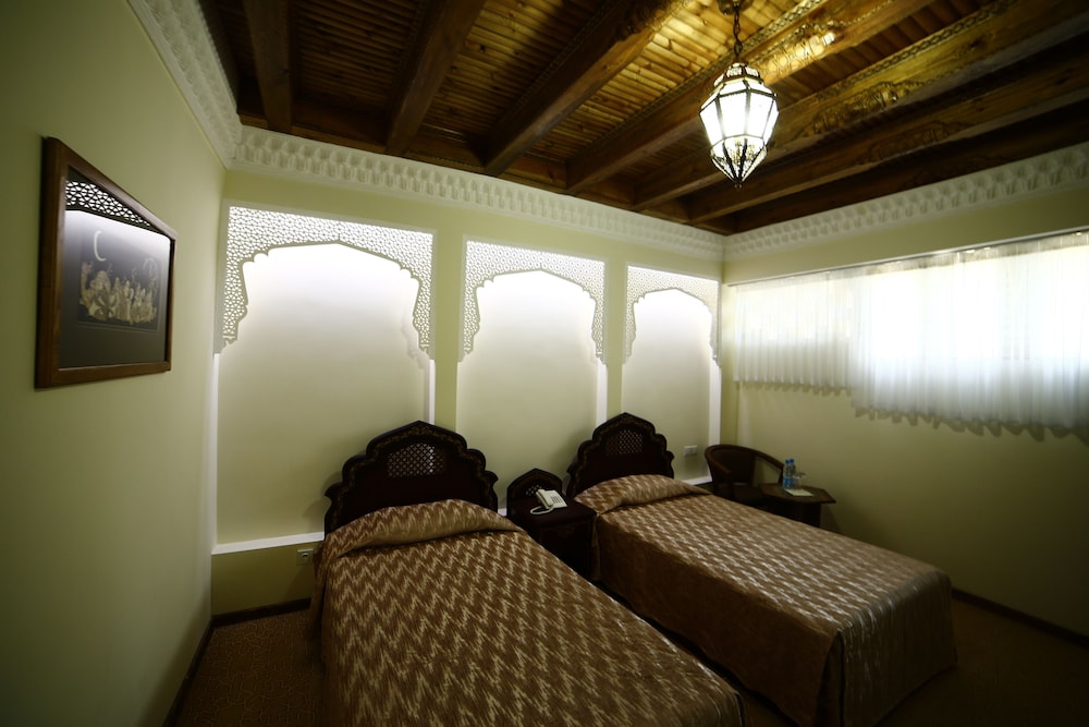 Kukaldosh Hotel 18/73