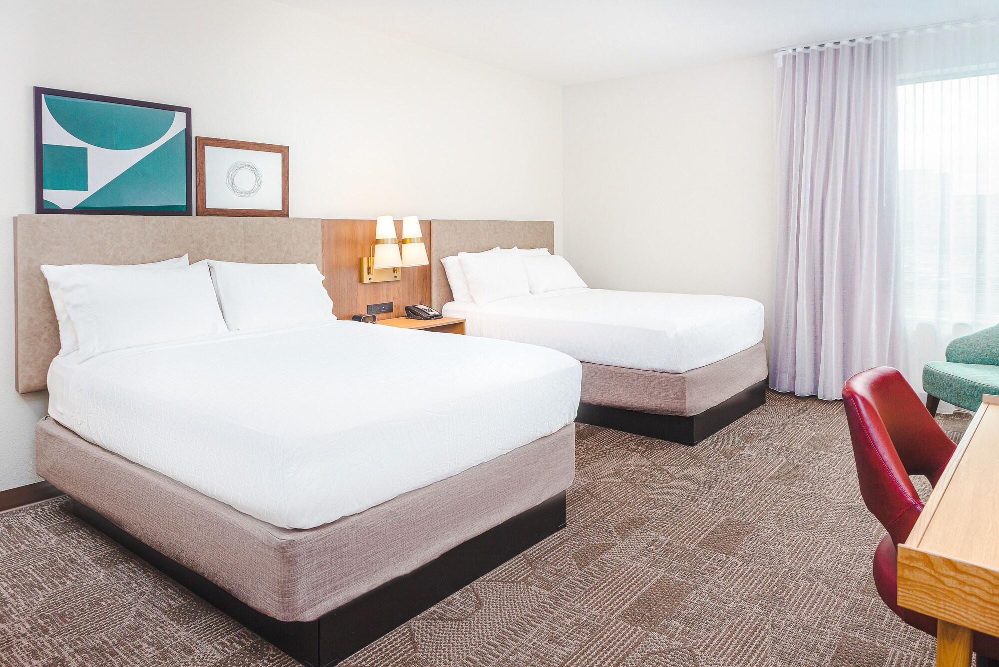 2 Bedrooms, Suite, King and Queen Bed, Sofa, Kitchen