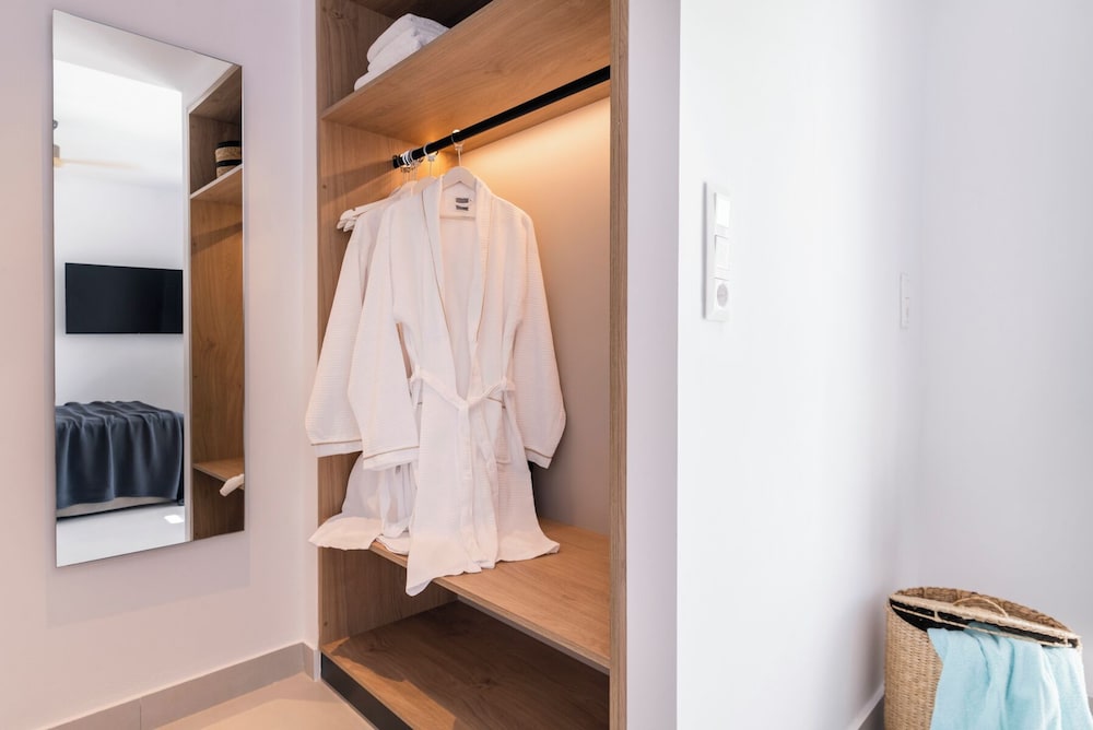 Quartano Suites by Heliessa 37/45