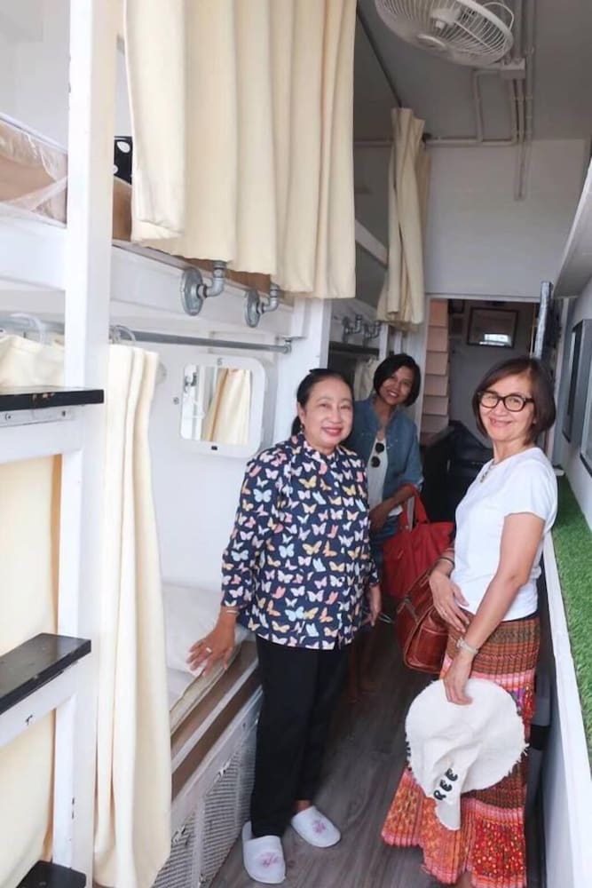 Jetty Huahin Hostel 29/77