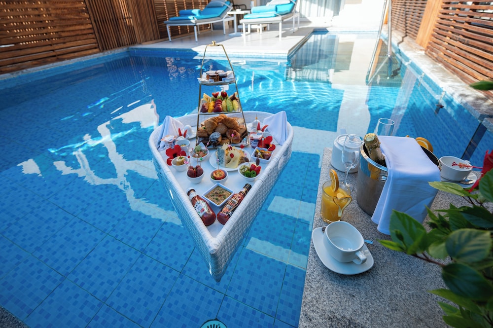 Cleopatra Luxury Resort Sharm Adults Only +16 41/58