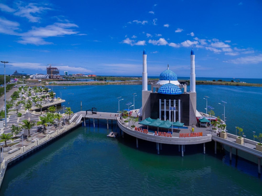 Monoloog Hotel Makassar (Formerly Red Planet Makassar) 24/25
