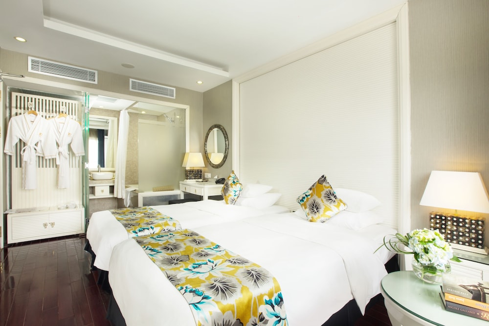 Golden Silk Boutique Hotel 22/70