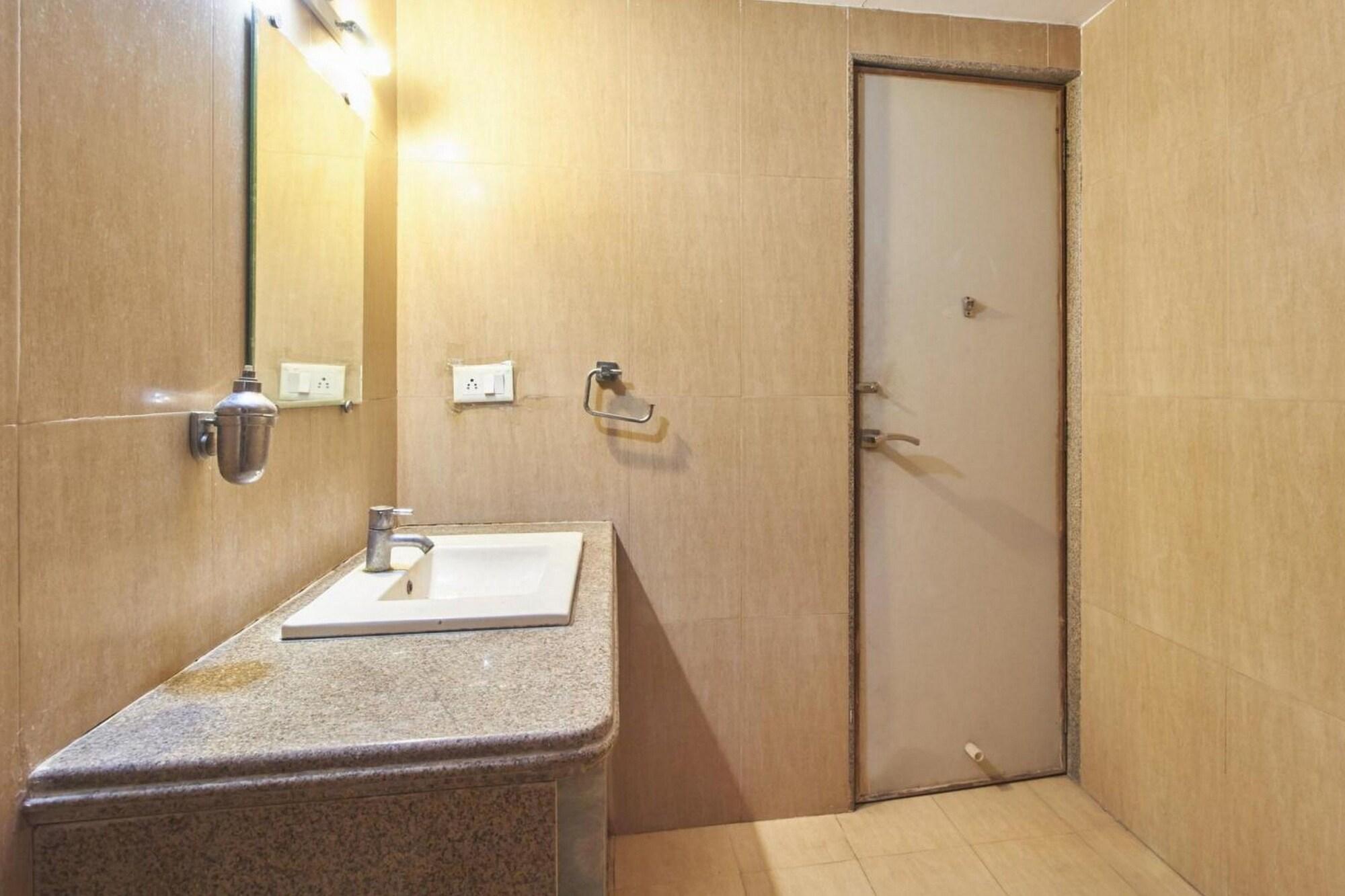 Hotel Sai Suraj Palace 18/20