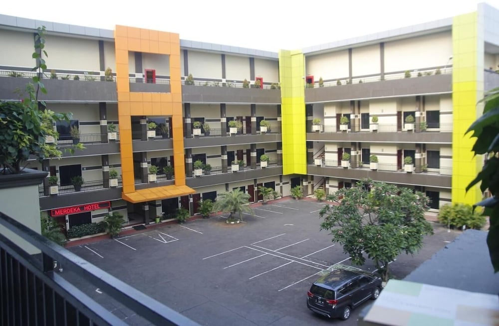 Hotel New Merdeka 32/34