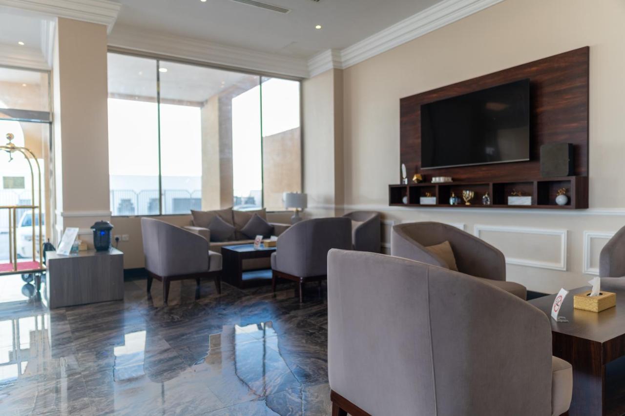 Fakhamat Al Dyafa - Serviced Apartments 49/53