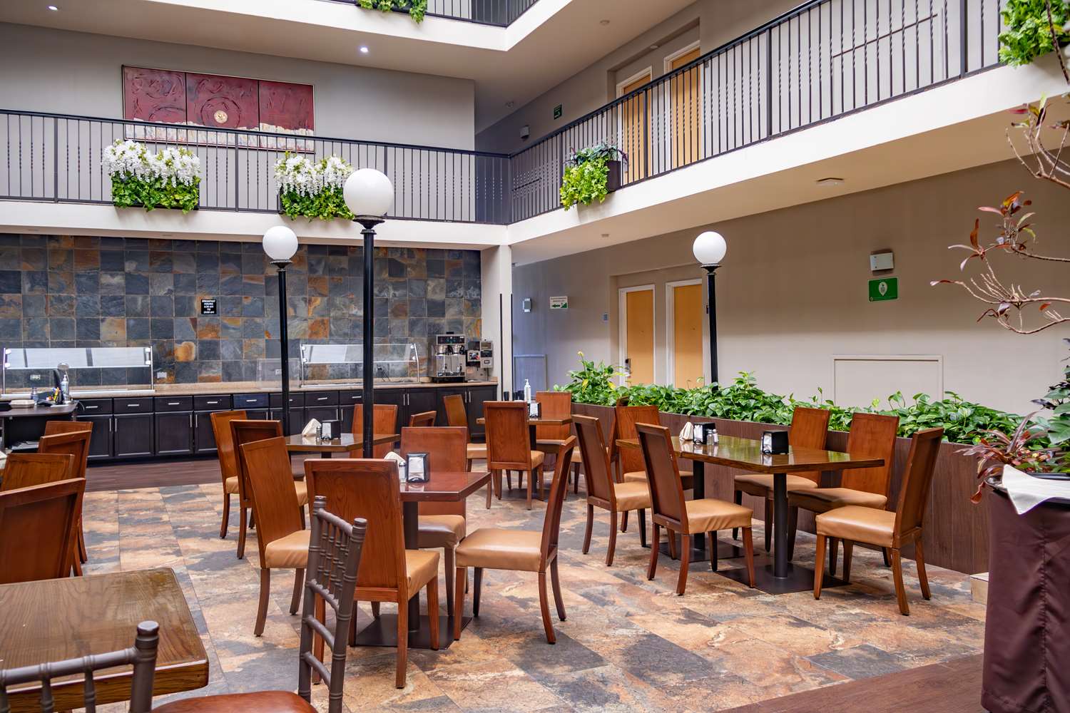 Best Western Plus Monterrey Aeropuerto 33/55