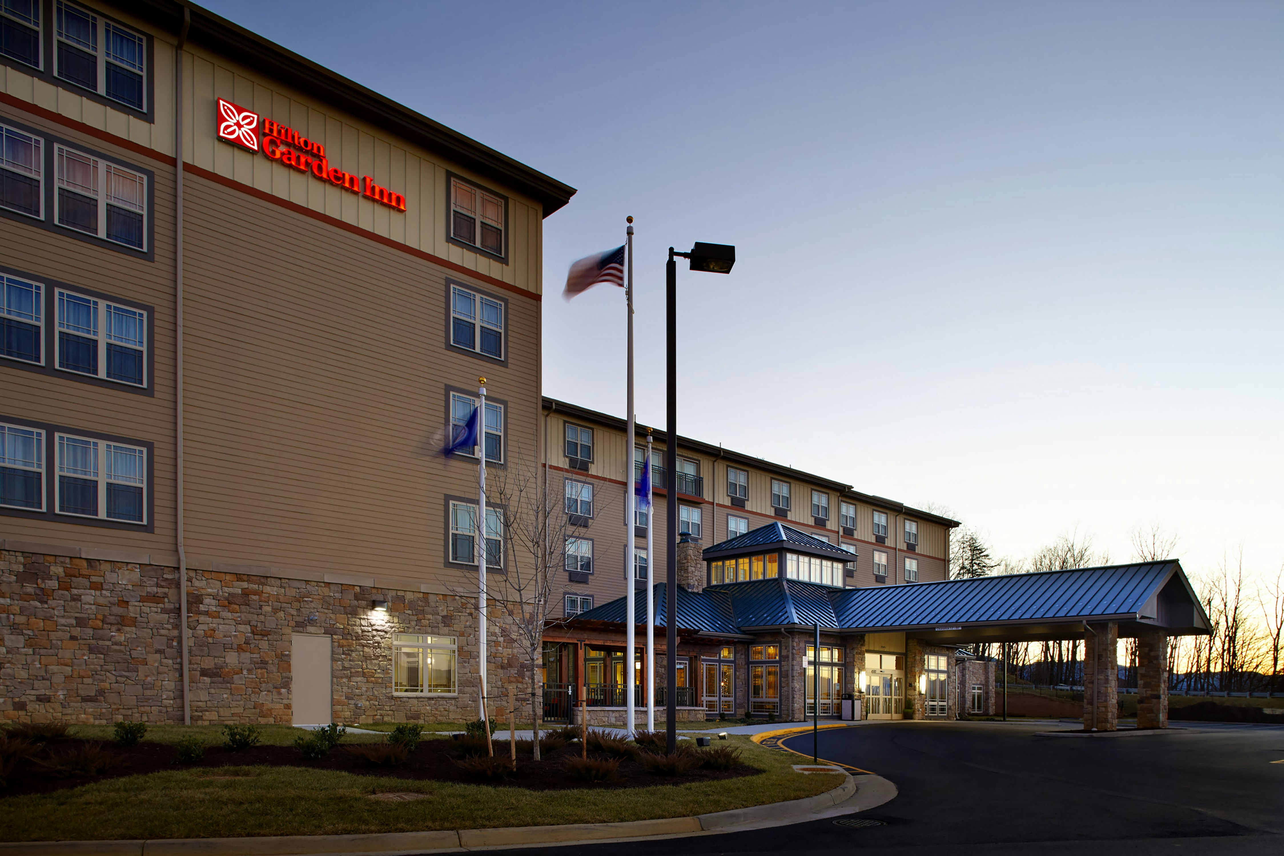 Hilton Garden Inn Roanoke 3/26