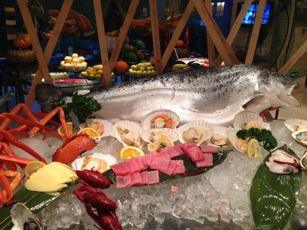 Wuxi Jinling Hotel 38/40