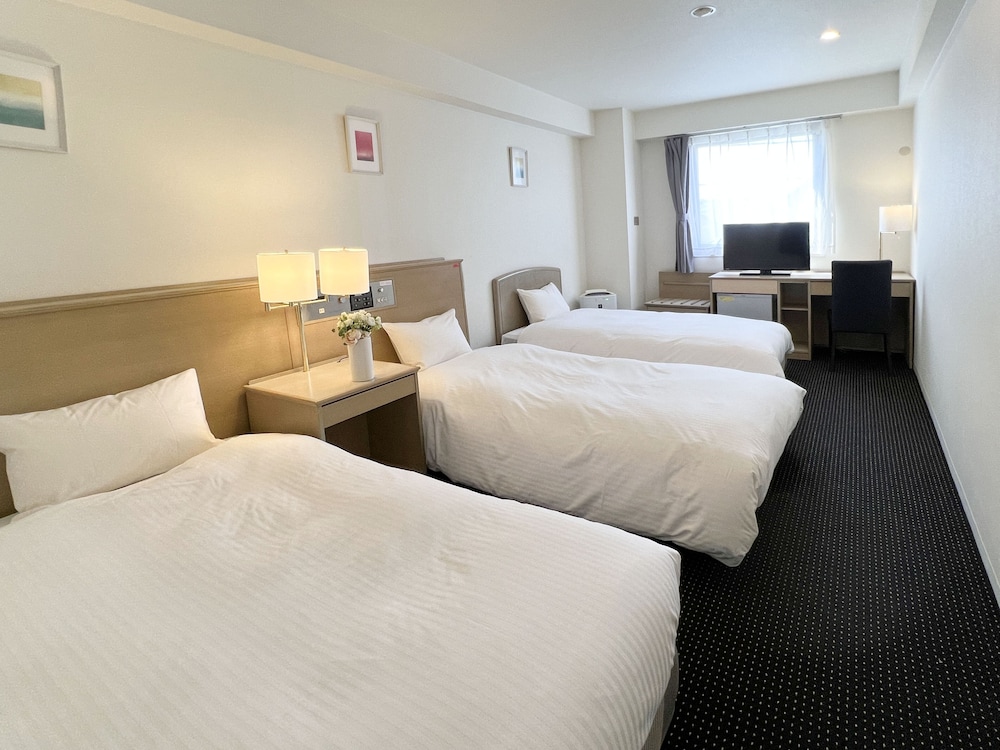 Grand Park Hotel Panex Chiba 15/50