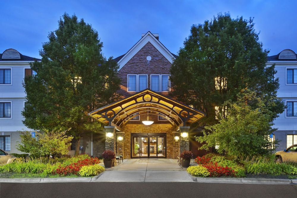 Staybridge Suites Detroit-Utica 3/58