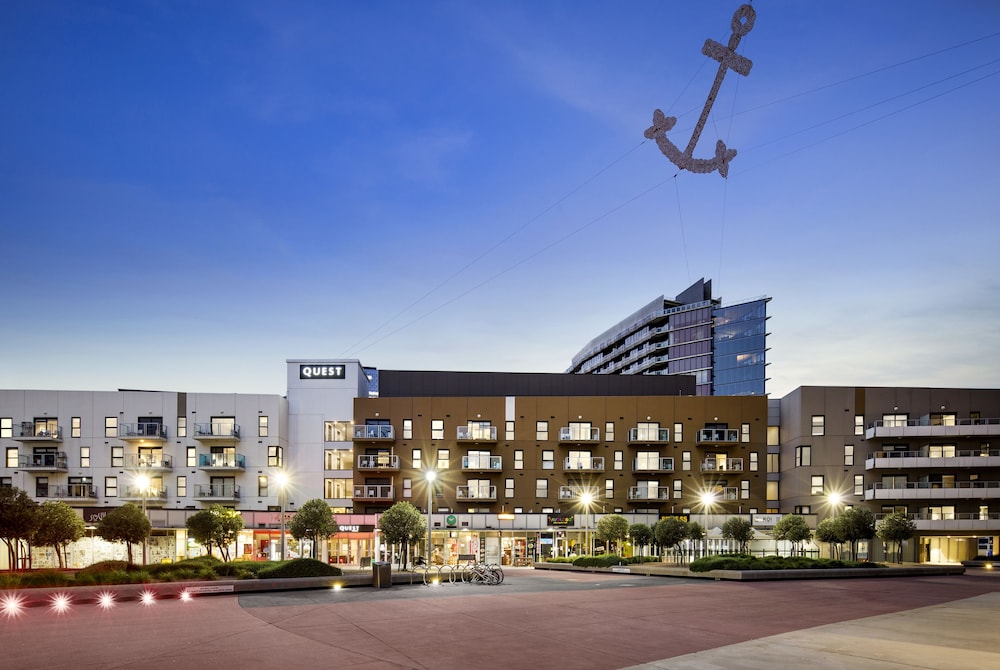 Quest Docklands photo1