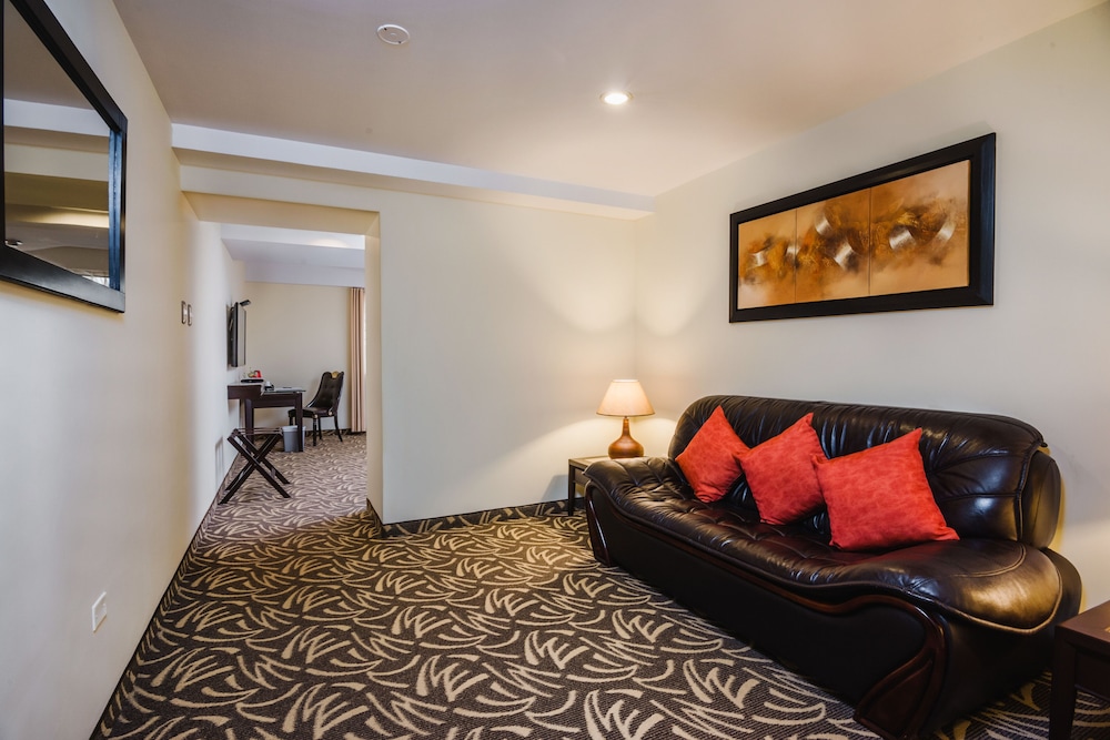 Hotel Nobility 30/47