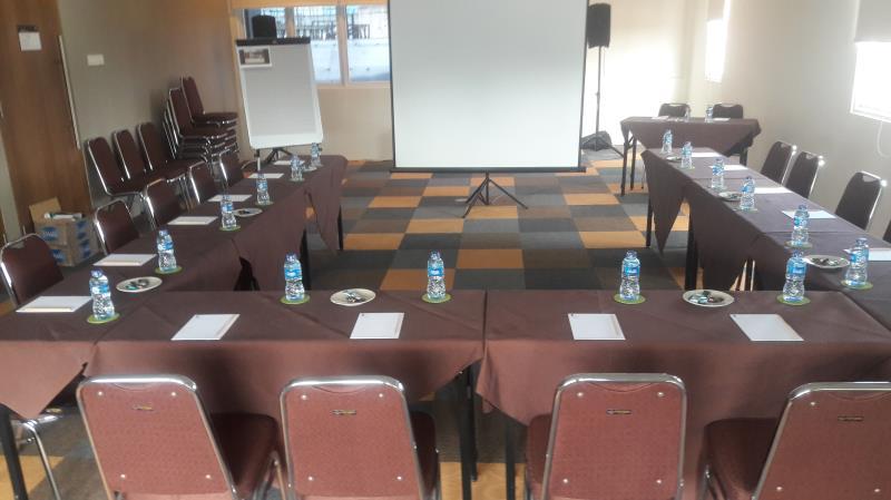 SARE HOTEL 17/20