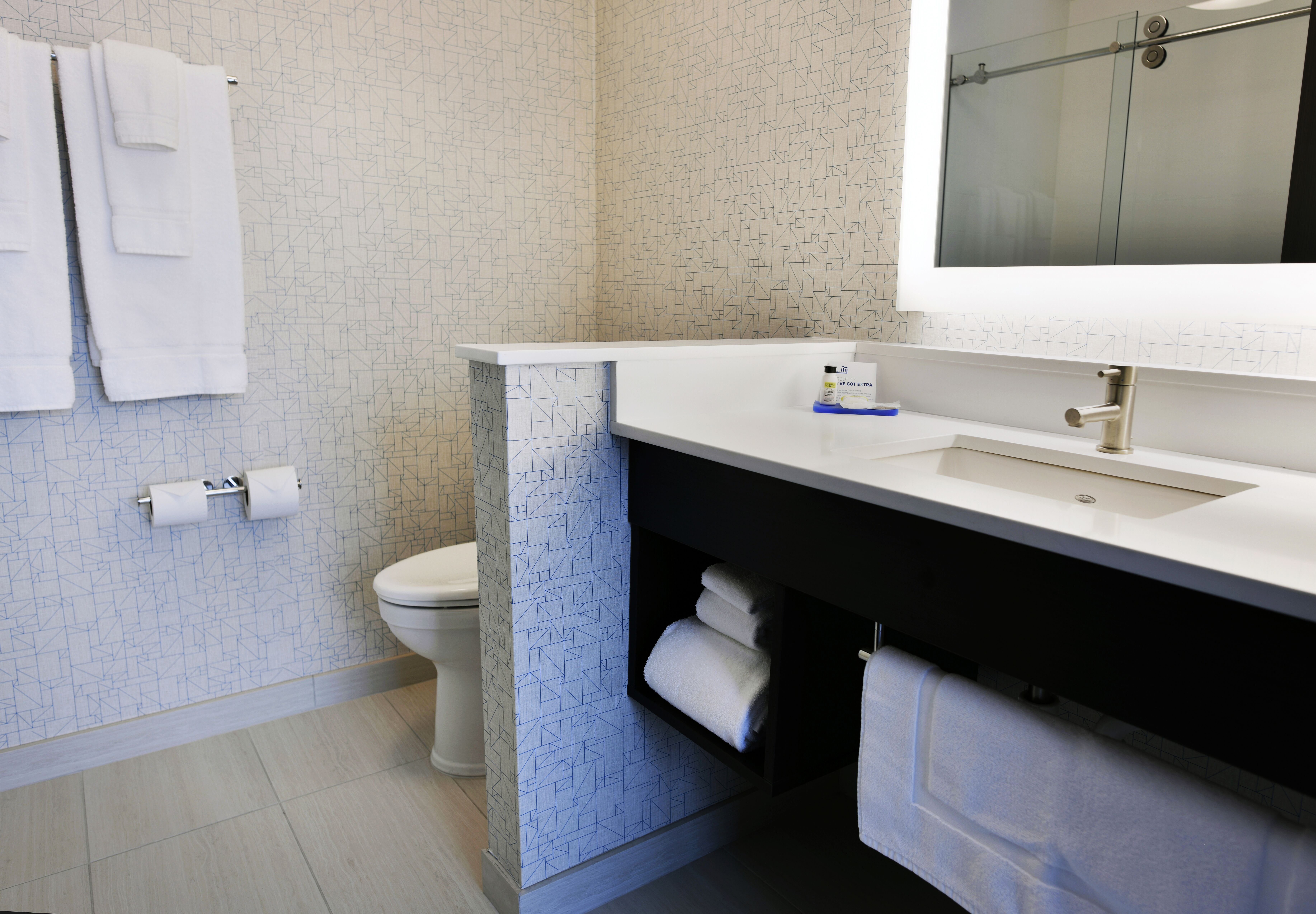 Holiday Inn Express & Suites Jersey City - Holland Tunnel 21/21