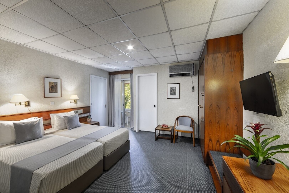 Forest Park Hotel 22/65