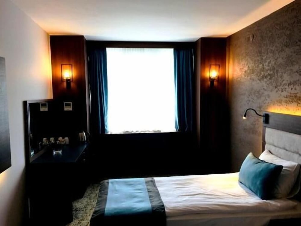 KIRCI HOTEL 10/48