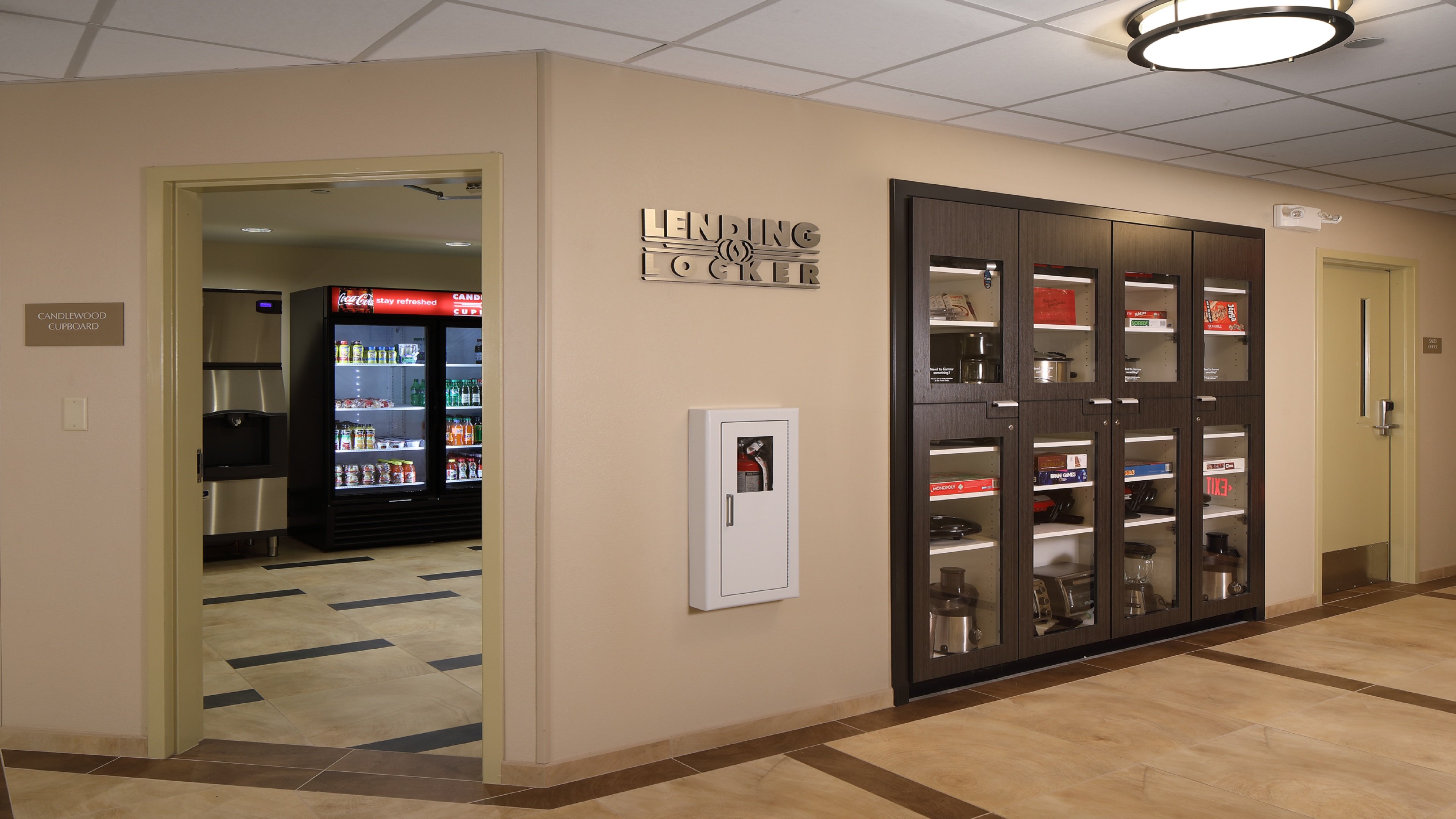 Candlewood Suites Newark South University Area 8/28