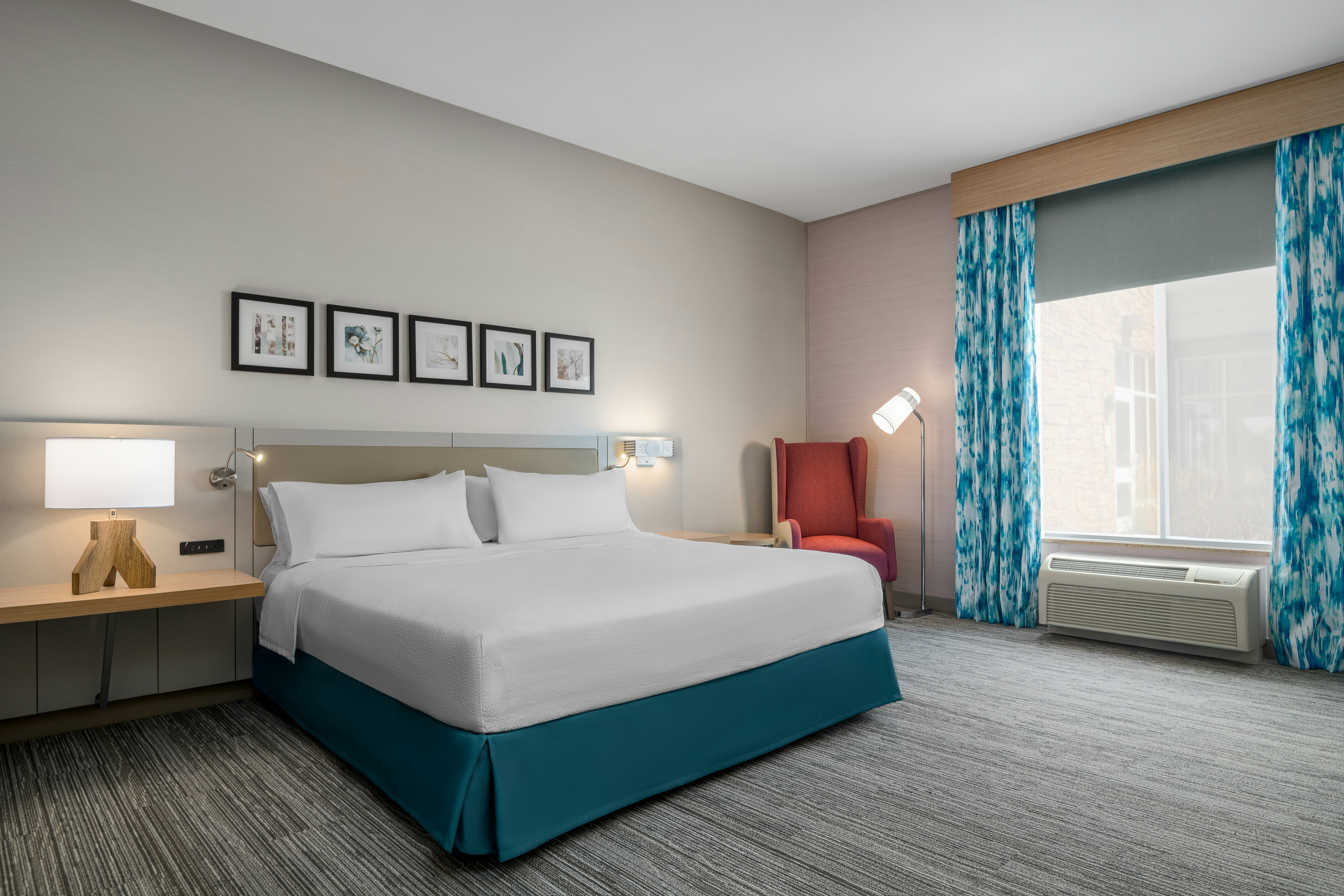 Room, King Bed, Bathtub, Accessible