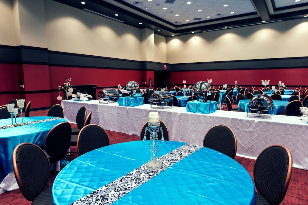 Cherokee Casino & Hotel Roland 56/71