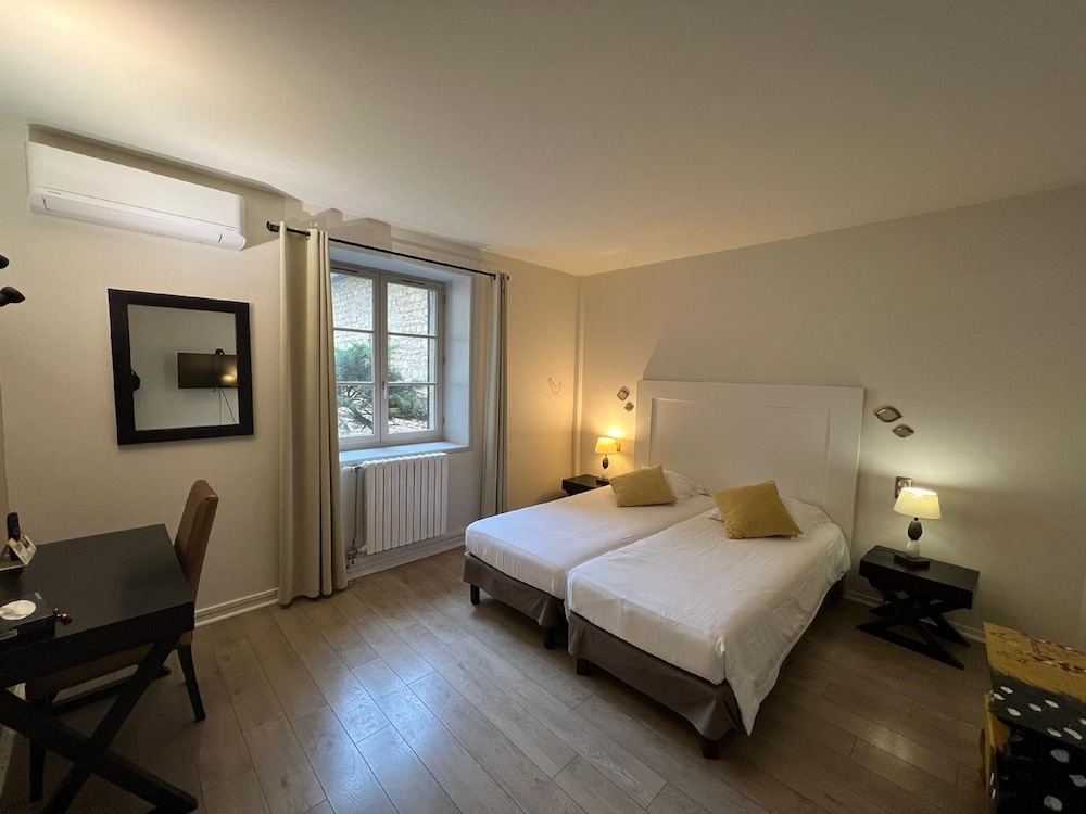 HOTEL SAINT-ROMAIN 10/58