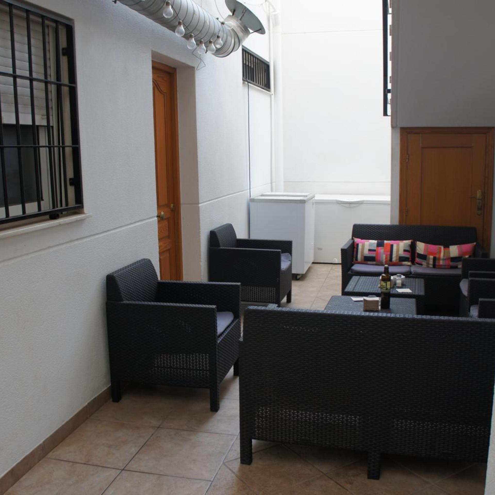 Apartamentos Turísticos Albanta 12/23