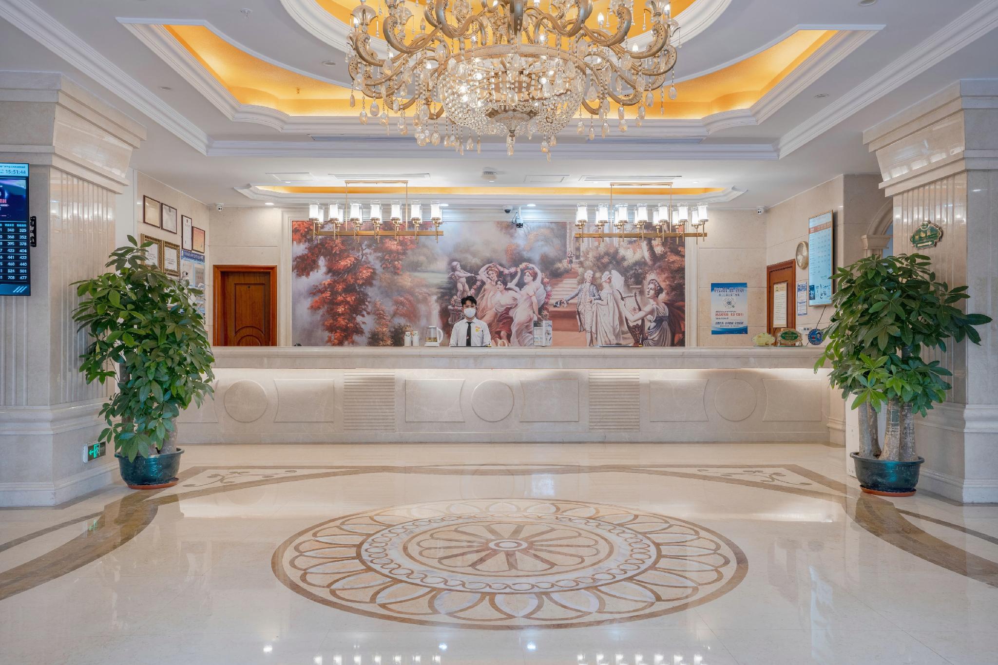 Vienna Hotel Guangzhou Tonghe Subway Station 10/49
