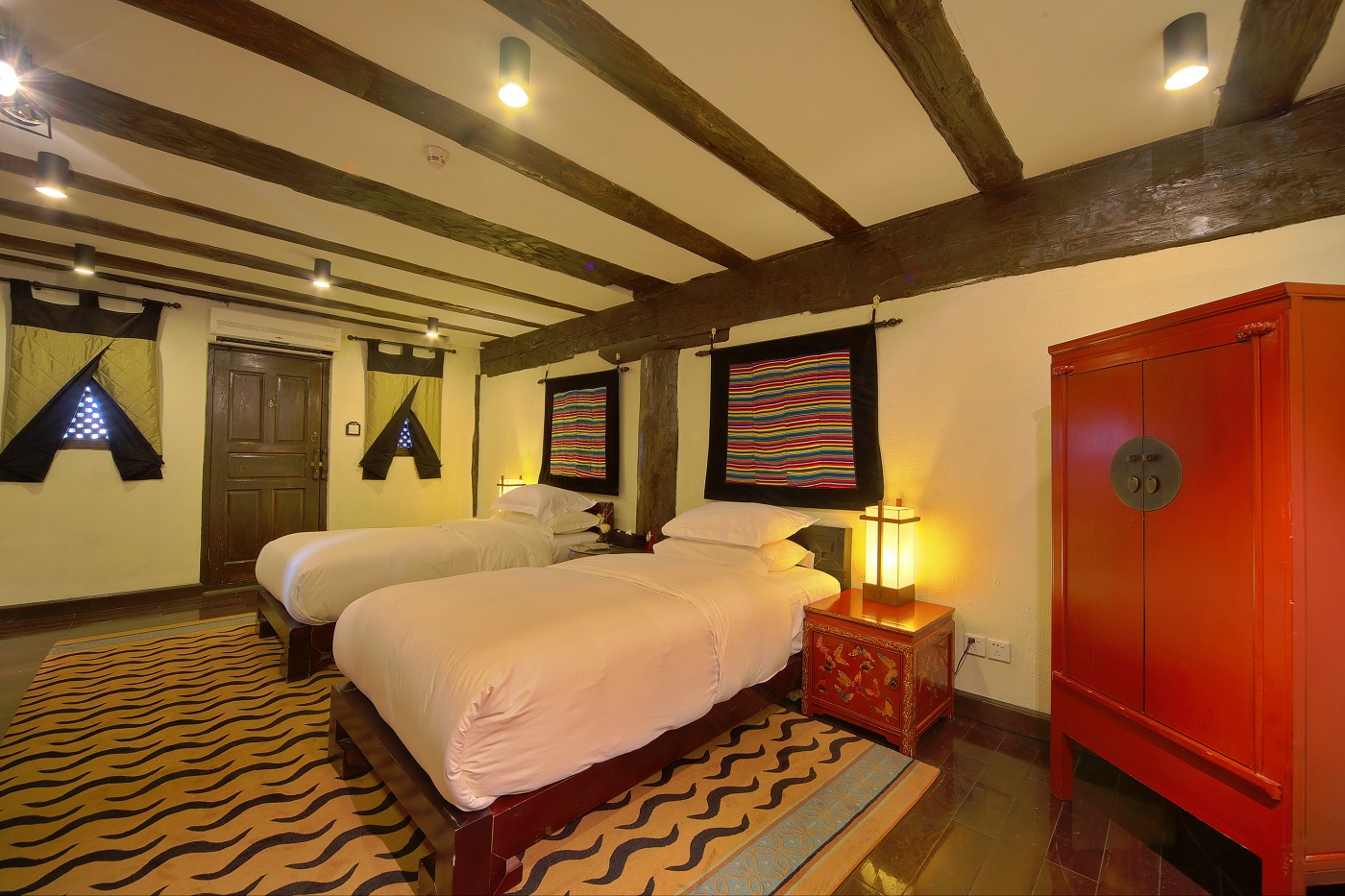 2 Bedrooms, Lodge