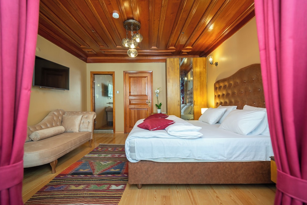 Wonder Wood Hotel 20/59