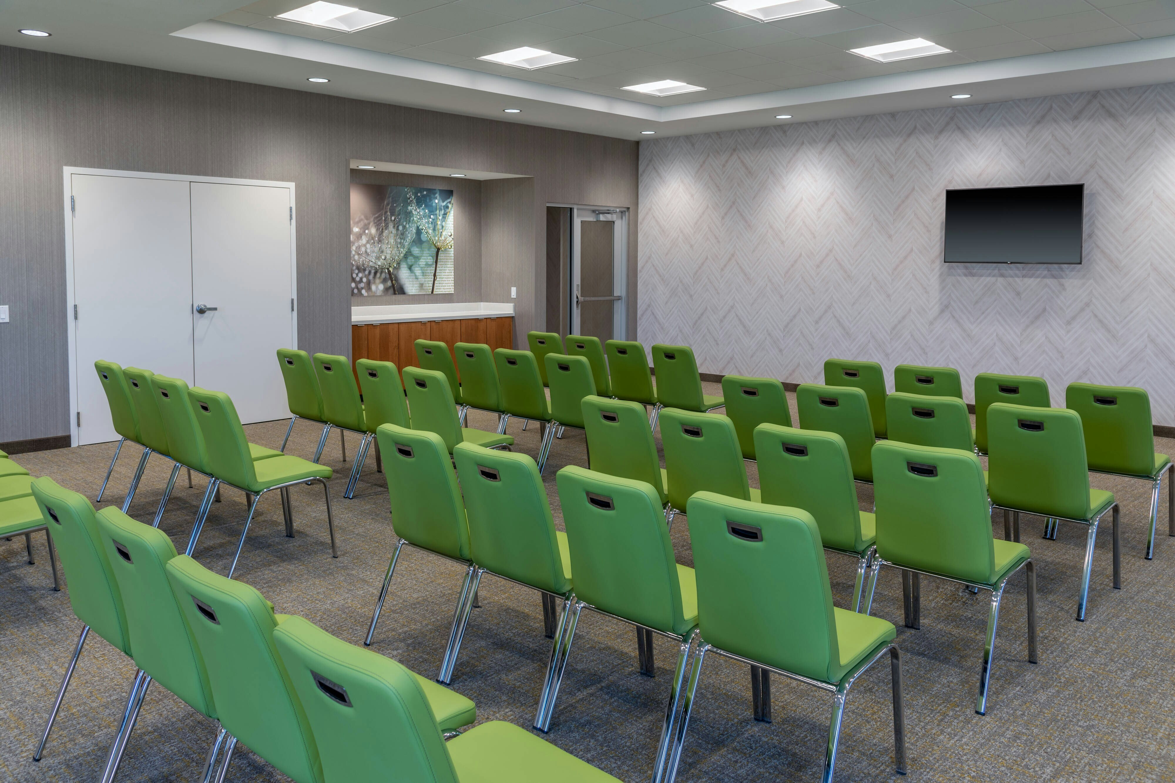 SpringHill Suites by Marriott Overland Park Leawood 10/17
