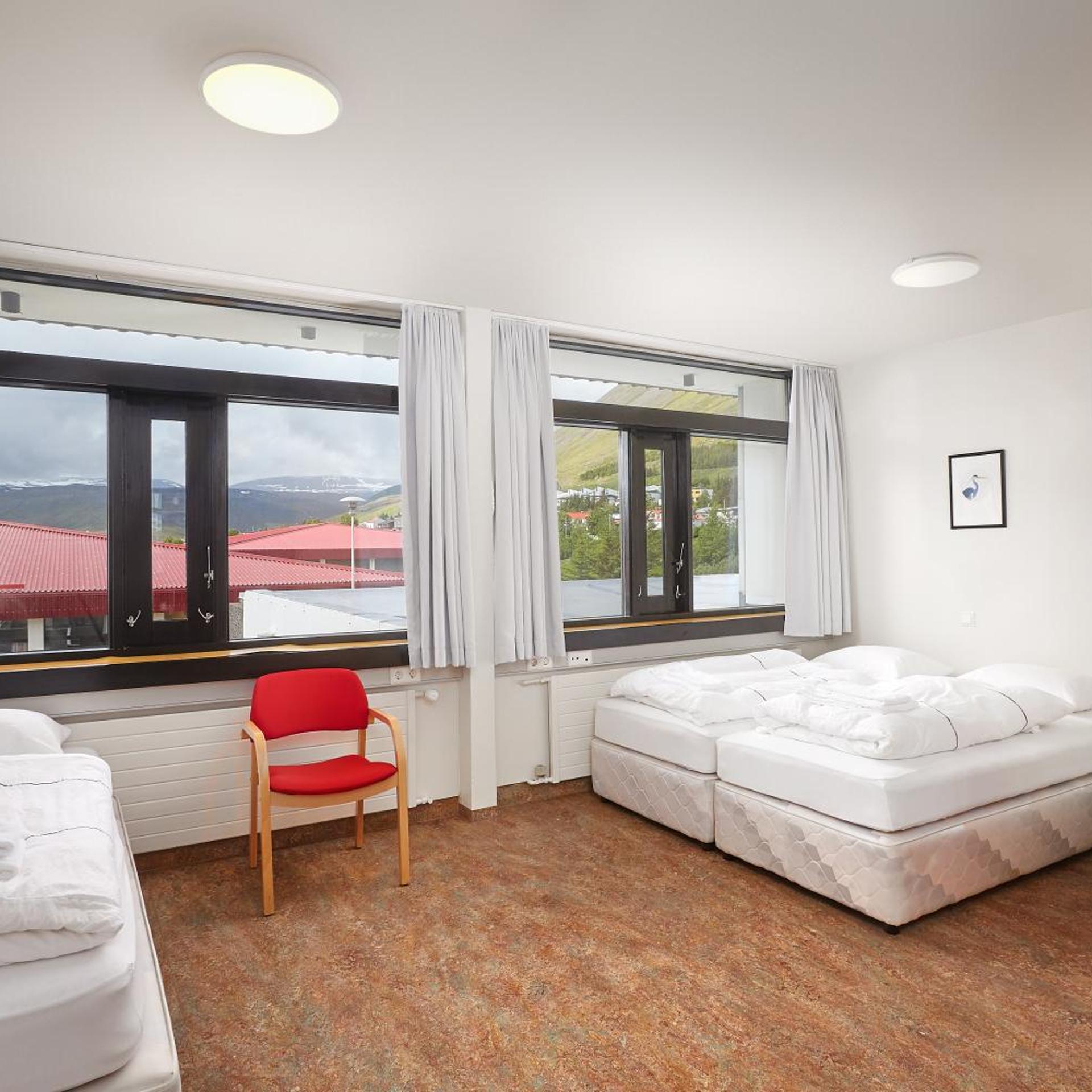 Edda Hotel Isafjorour 7/25