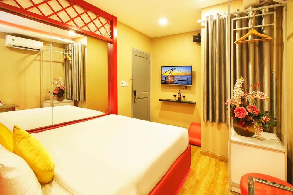 Cupid 2 Hotel 7/67
