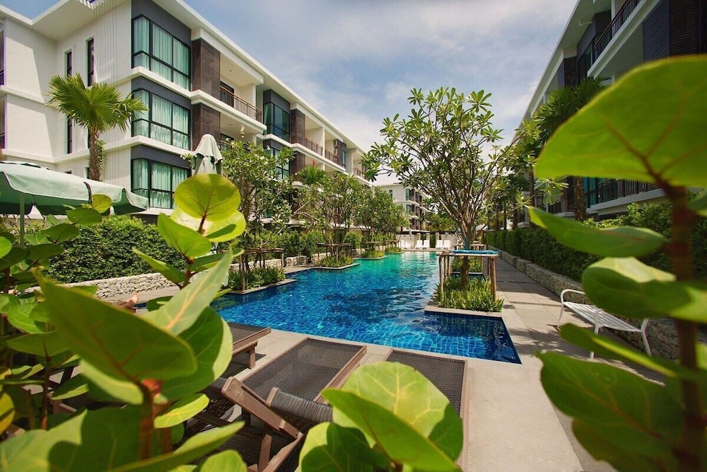 The Title Condo By Tropiclook 93/99
