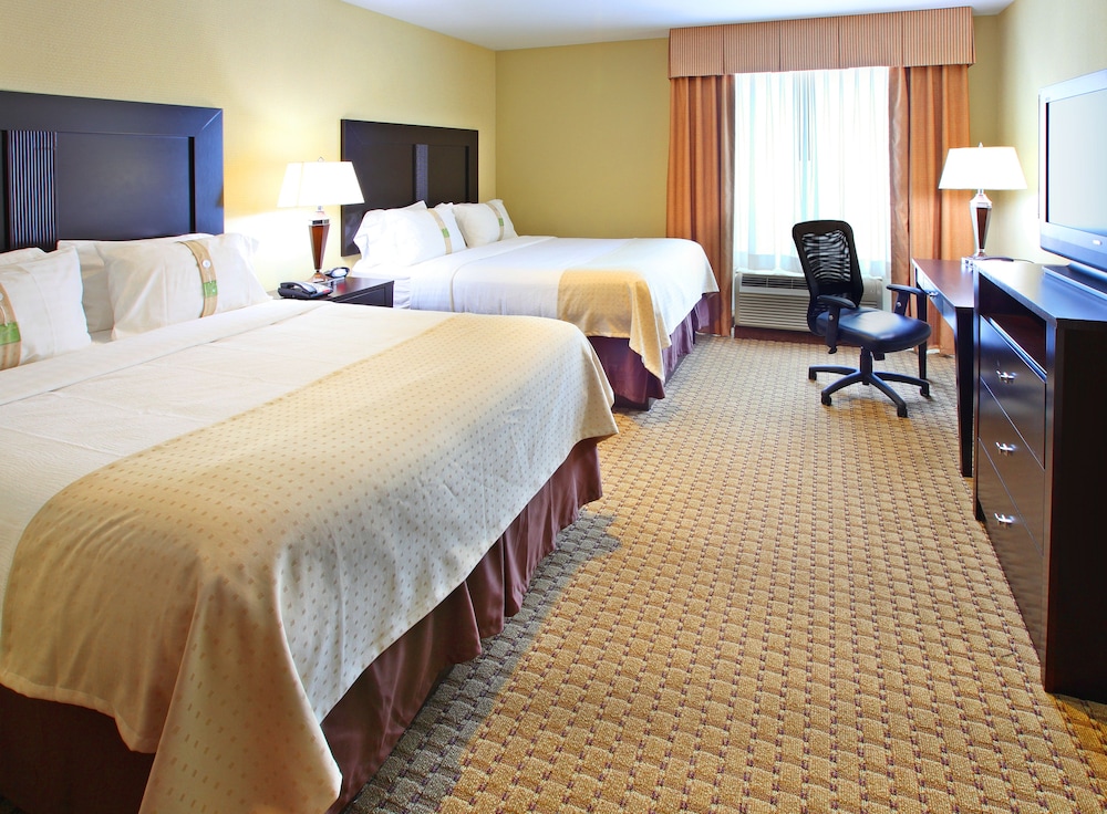 Hyatt House Bentonville / Rogers 12/44