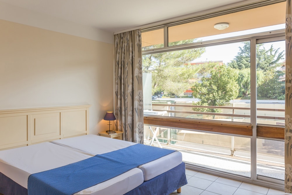 Residence Pierre And Vacances Heliotel Marine 10/50