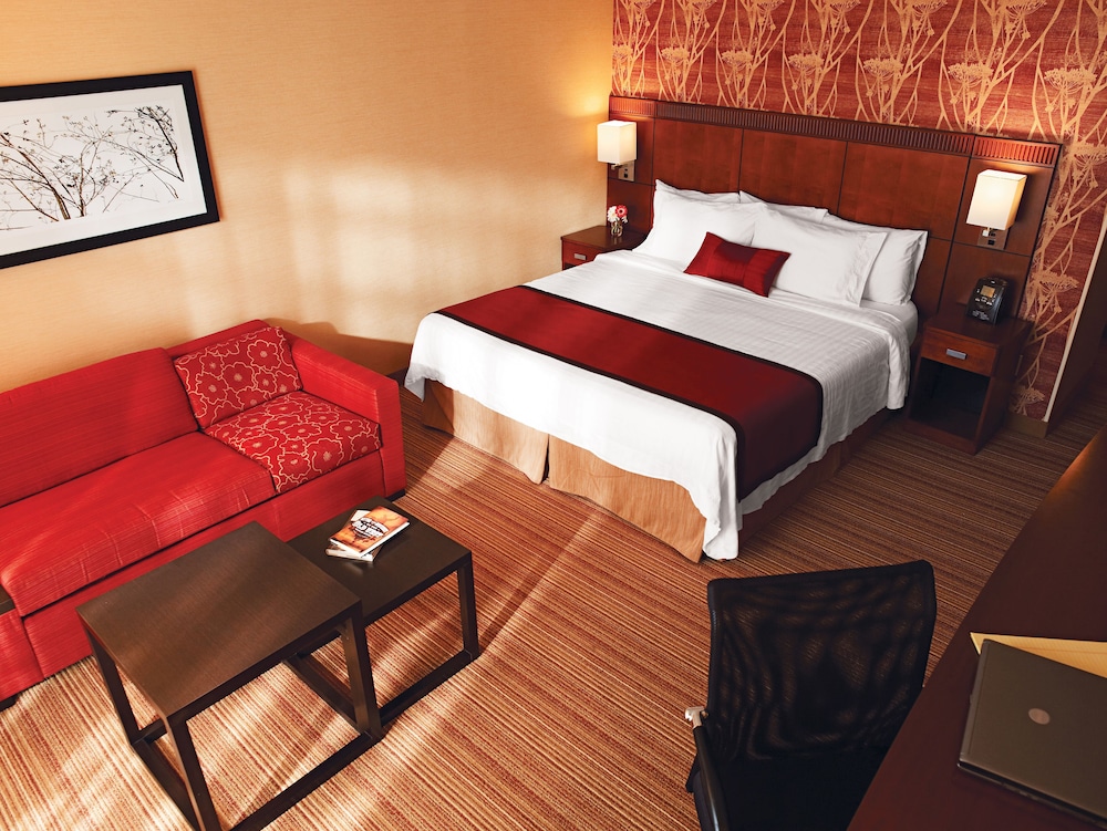 Room at Courtyard Newark Granville, NEWARK - OH
